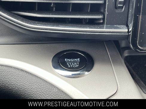 Used 2023 Ford Explorer XLT w/ Equipment Group 202A image 27