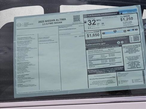 Used 2025 Nissan Altima 2.5 S FWD image 15