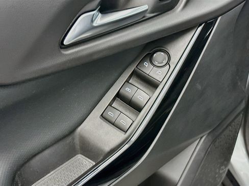 Used 2025 Chevrolet Equinox LT AWD/4WD image 15