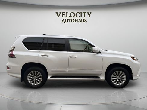 Used 2018 Lexus GX 460 Premium AWD/4WD image 7