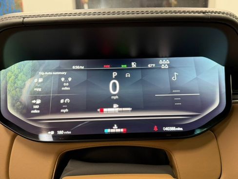 Used 2023 Land Rover Range Rover Long Wheelbase SE image 56