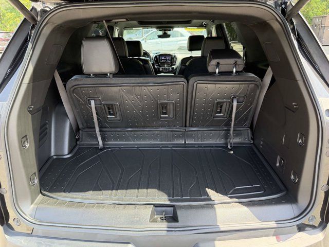 Used 2023 Chevrolet Traverse LT w/ LT Premium Package AWD/4WD image 13
