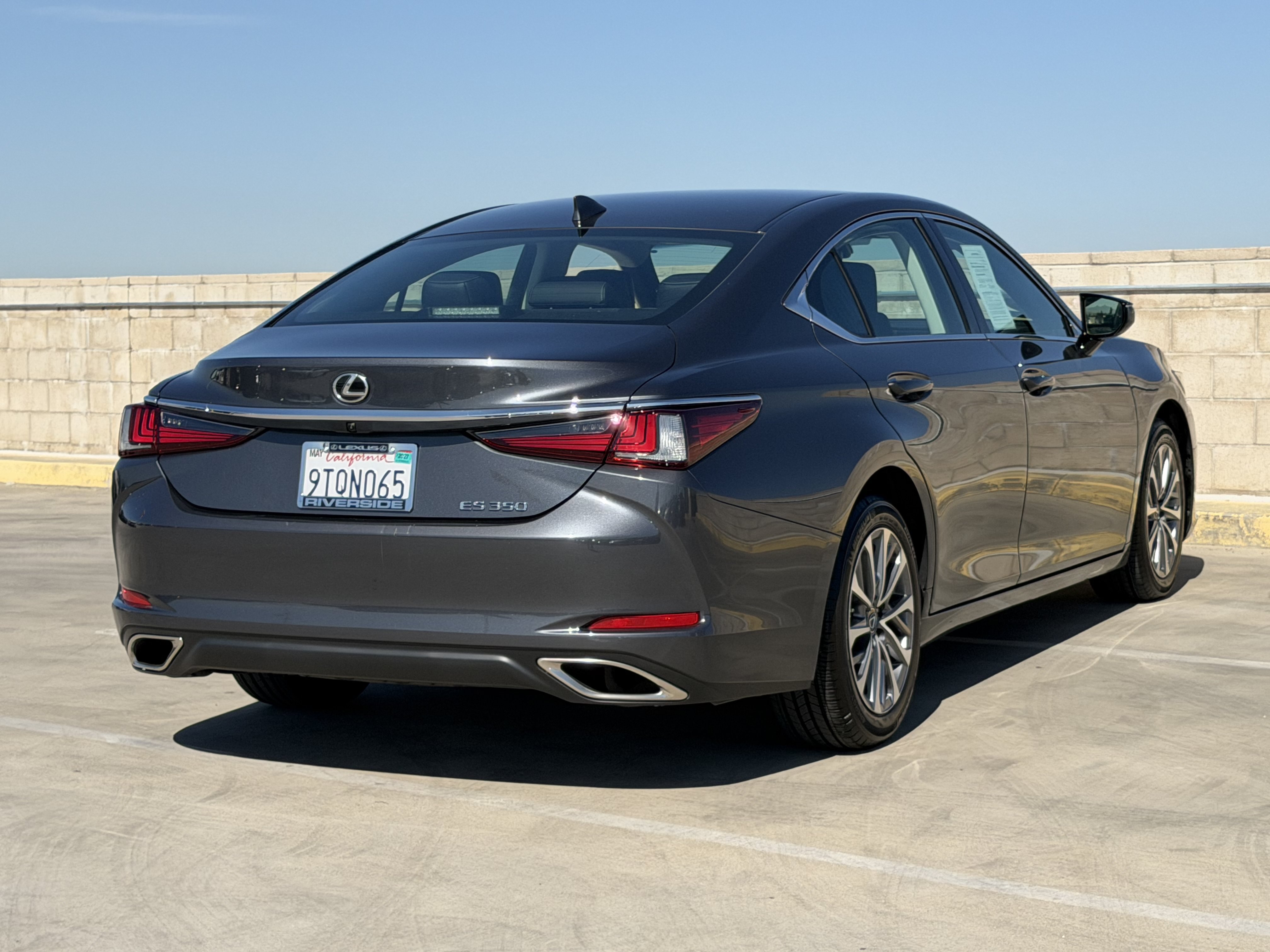 Certified 2025 Lexus ES 350 w/ Accessory Package (Z1) FWD image 10