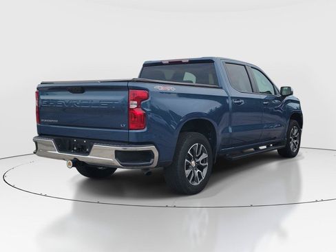 Used 2024 Chevrolet Silverado 1500 LT AWD/4WD image 4