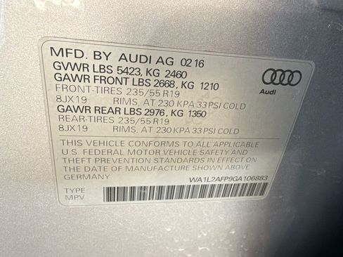 Used 2016 Audi Q5 2.0T Premium Plus w/ Technology Package image 11