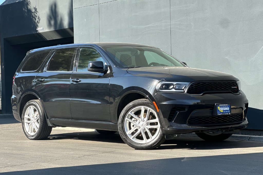 Used 2025 Dodge Durango GT AWD/4WD image 2