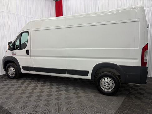 Used 2017 RAM ProMaster 2500 FWD image 5