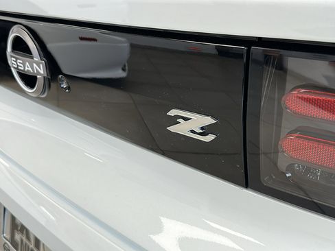 New 2023 Nissan Z Performance w/ Floor Mat Package (L93) image 10