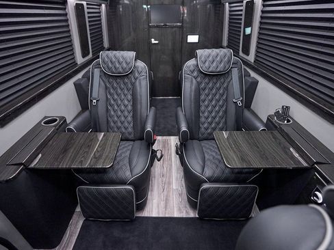 Used 2024 Mercedes-Benz Sprinter 3500 w/ Parking Package image 80