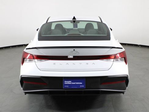 Certified 2026 Hyundai Elantra Sport FWD image 11