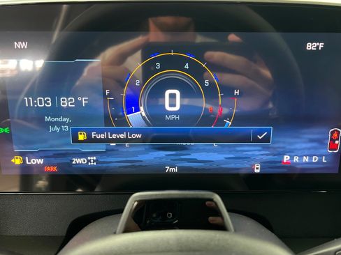 New 2026 Chevrolet Traverse LT w/ Enhanced Driving Package AWD/4WD image 15
