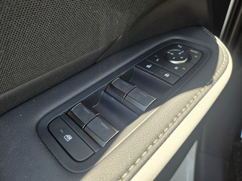 New 2026 Lexus TX 500h AWD image 15