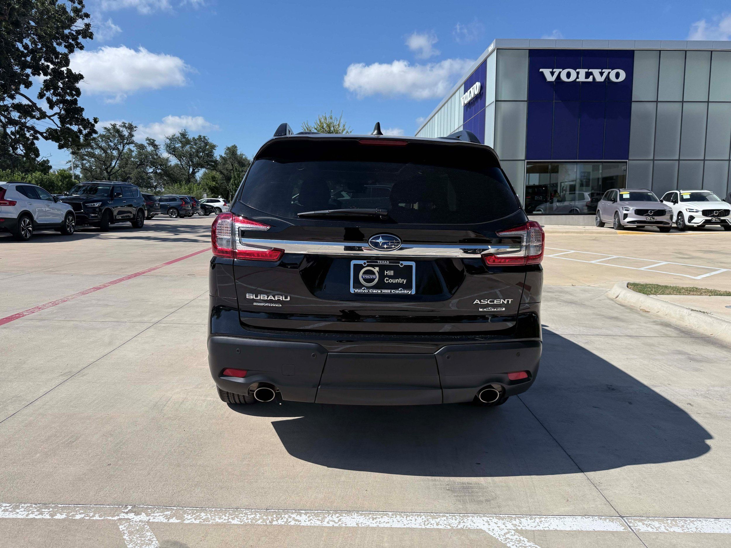 Used 2025 Subaru Ascent Limited AWD/4WD image 5