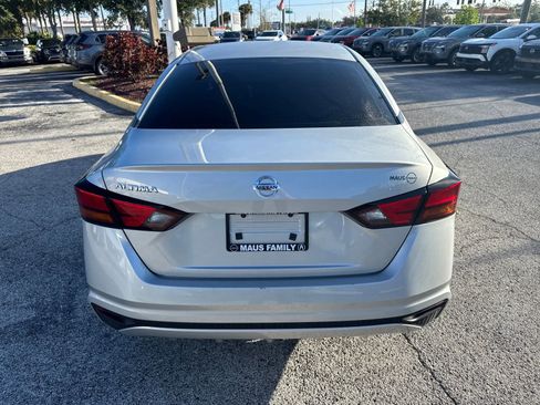 Certified 2022 Nissan Altima 2.5 S image 6