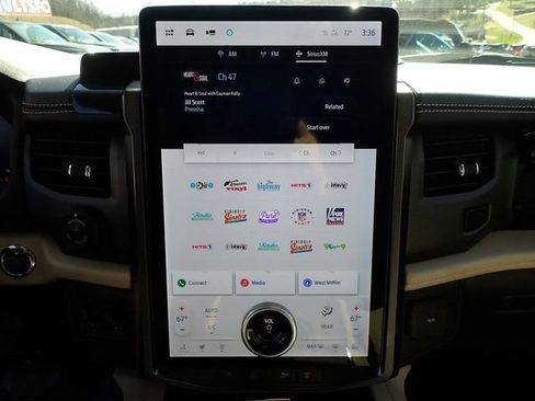 Used 2023 Ford Expedition Max Platinum image 14