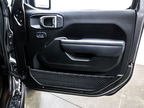 Used 2025 Jeep Wrangler Unlimited Sport S 4xe image 24