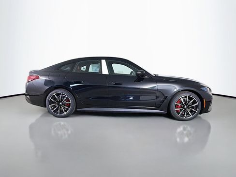 New 2026 BMW i4 eDrive40 w/ M Sport Package RWD image 8