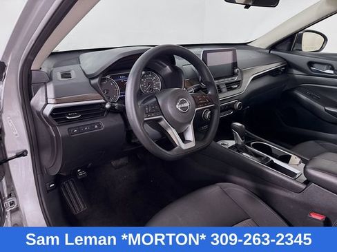 Used 2024 Nissan Altima 2.5 SV image 9