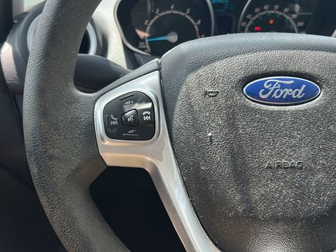 Used 2019 Ford Fiesta SE FWD image 24