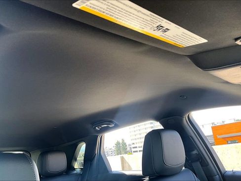 New 2026 Cadillac XT5 Luxury w/ LPO, Floor Liner Package FWD image 18