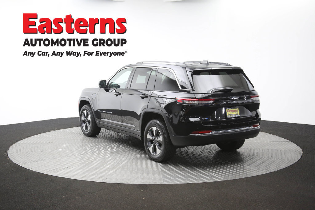 Used 2023 Jeep Grand Cherokee 4WD 4xe image 43