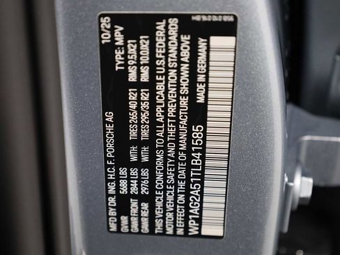 New 2026 Porsche Macan S image 52