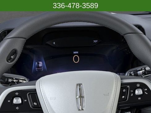 New 2026 Lincoln Aviator AWD image 13