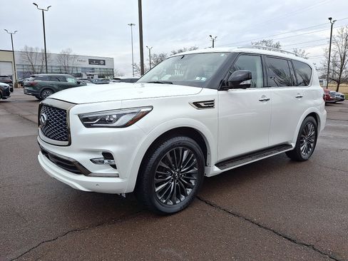 Used 2022 INFINITI QX80 Premium Select w/ Cargo Package image 3