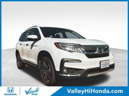 Certified 2022 Honda Pilot Touring image 1