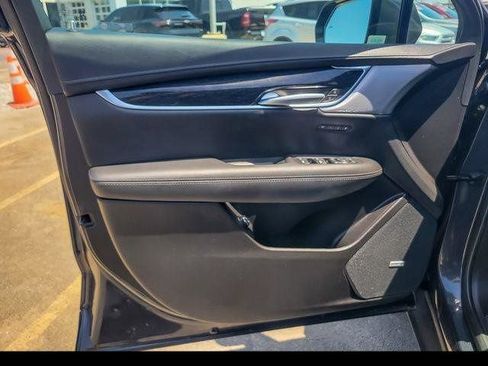Certified 2023 Cadillac XT5 Premium Luxury w/ Technology Package AWD/4WD image 28