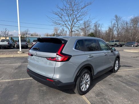 Certified 2023 Honda CR-V EX image 5