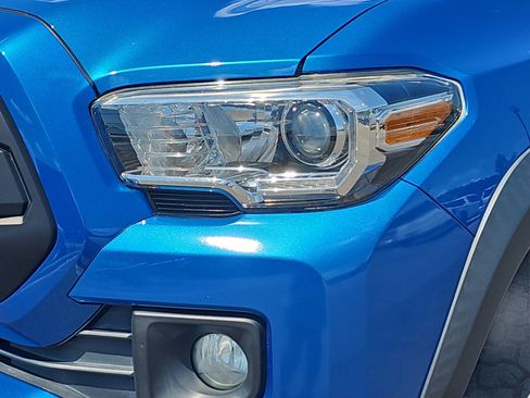 Used 2016 Toyota Tacoma TRD Off-Road w/ Towing Package RWD image 28
