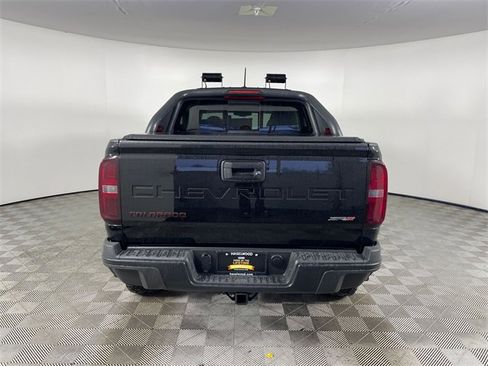 Certified 2022 Chevrolet Colorado ZR2 w/ ZR2 Midnight Special Edition image 22