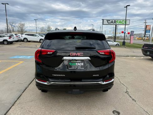 Used 2018 GMC Terrain Denali w/ Advanced Safety Package AWD/4WD image 10