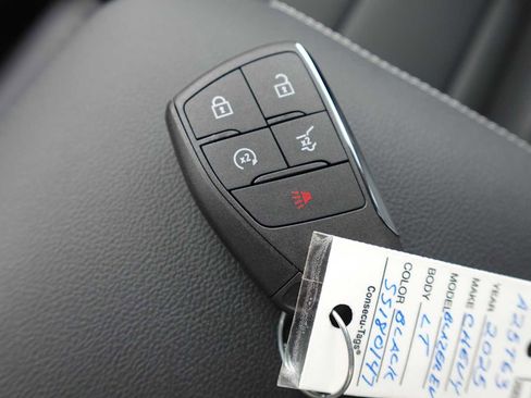 New 2025 Chevrolet Blazer EV LT image 35