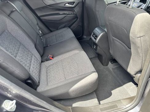 Used 2022 Chevrolet Equinox LT FWD image 23