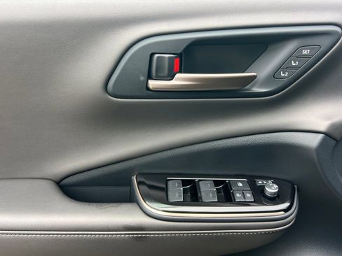 Certified 2026 Toyota Crown XLE image 17