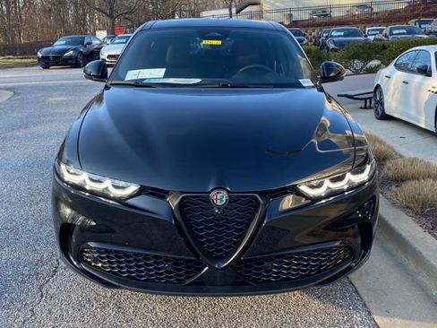 New 2024 Alfa Romeo Tonale Ti AWD/4WD image 3