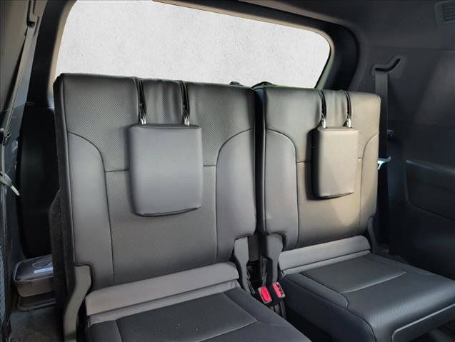 Used 2022 Lexus LX 600 4WD w/ Appearance Package image 20
