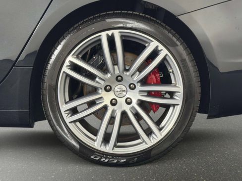 Used 2022 Maserati Ghibli Modena Q4 AWD/4WD image 12