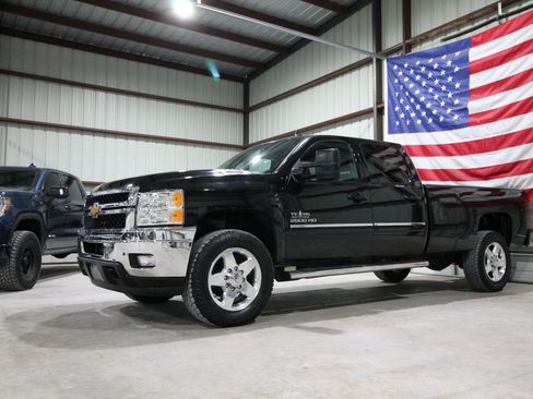Used 2014 Chevrolet Silverado 2500 LT w/ Texas Edition AWD/4WD image 1