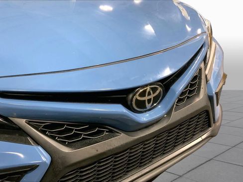 Used 2024 Toyota Camry SE FWD image 30
