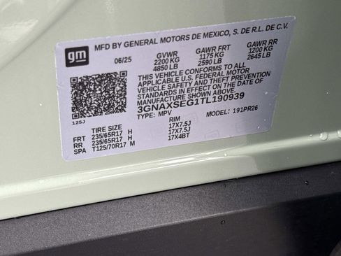 Used 2026 Chevrolet Equinox ACTIV w/ Convenience Package III image 30