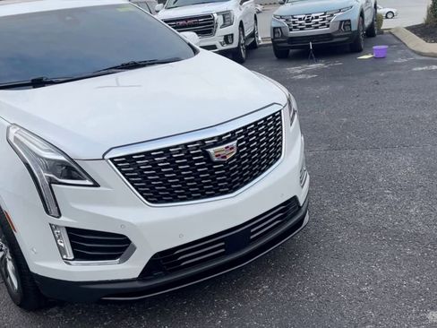 Used 2021 Cadillac XT5 Premium Luxury image 7