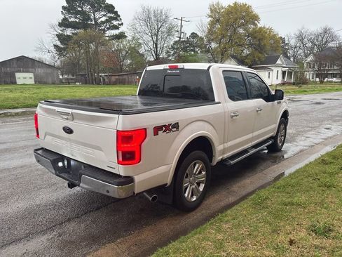 Used 2018 Ford F150 Lariat w/ Equipment Group 502A Luxury image 6