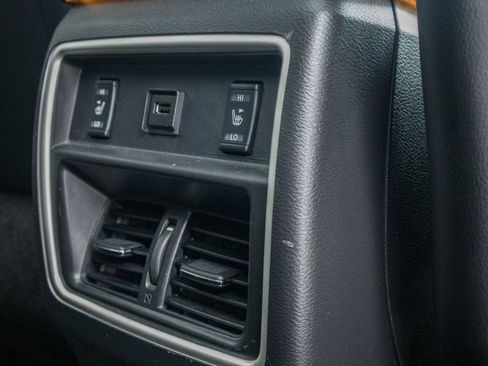 Used 2017 Nissan Murano Platinum w/ Platinum Technology Package FWD image 23