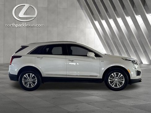 Used 2023 Cadillac XT5 Luxury w/ LPO, Floor Liner Package image 4