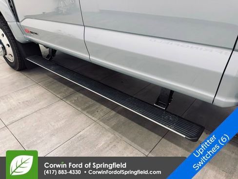 New 2026 Ford F450 Platinum w/ FX4 Off-Road Package image 29