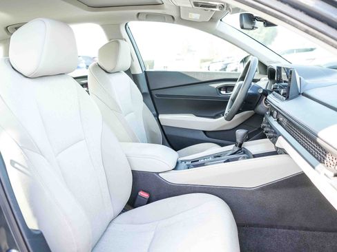 Certified 2024 Honda Accord EX image 17