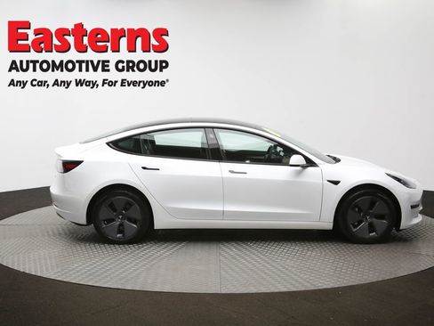 Used 2023 Tesla Model 3 Standard Range image 43